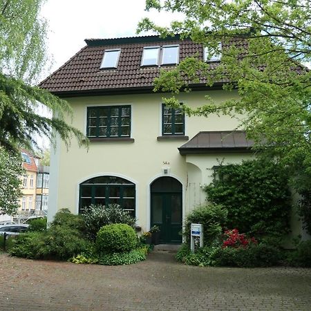 Villenappartement Mit Blick Ins Gruene Am Rande Der Wunderschoenen Altstadt วิสมาร์ ภายนอก รูปภาพ