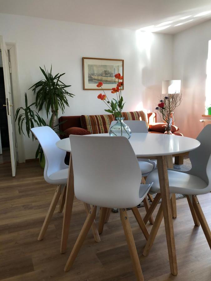 Villenappartement Mit Blick Ins Gruene Am Rande Der Wunderschoenen Altstadt วิสมาร์ ภายนอก รูปภาพ